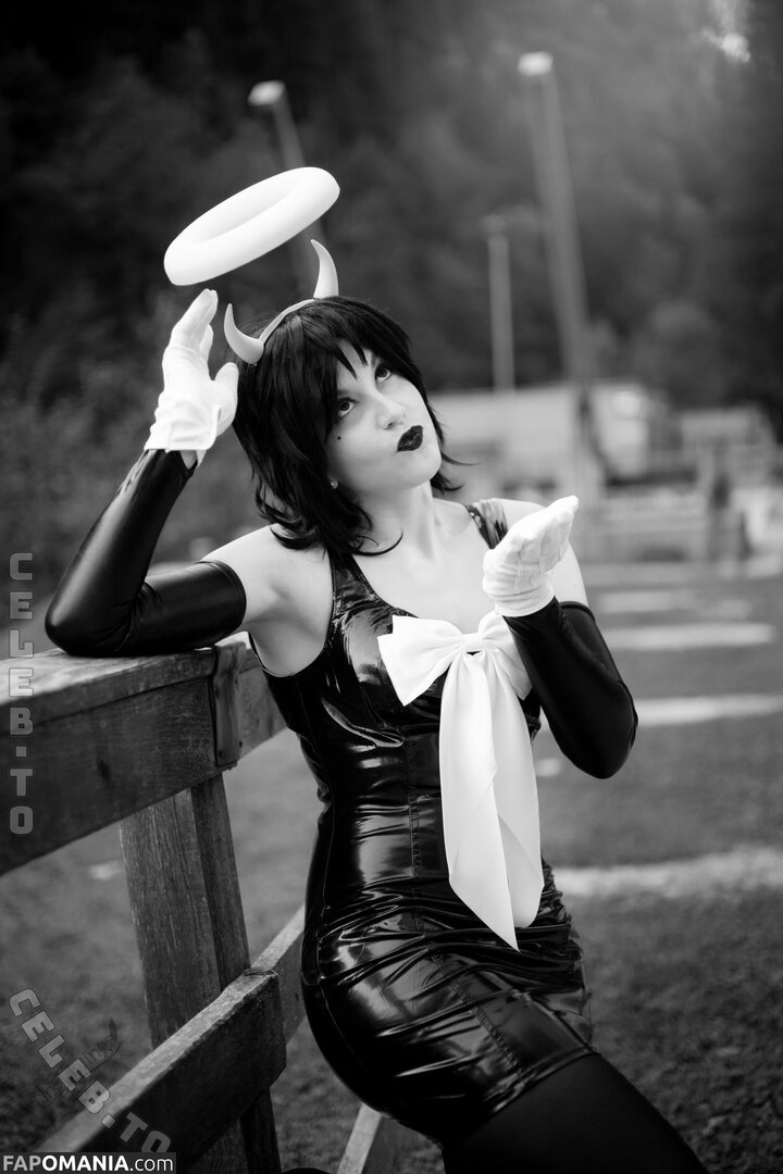 Angelwings_Cos Nud OnlyFans  Fotografie scursă #3