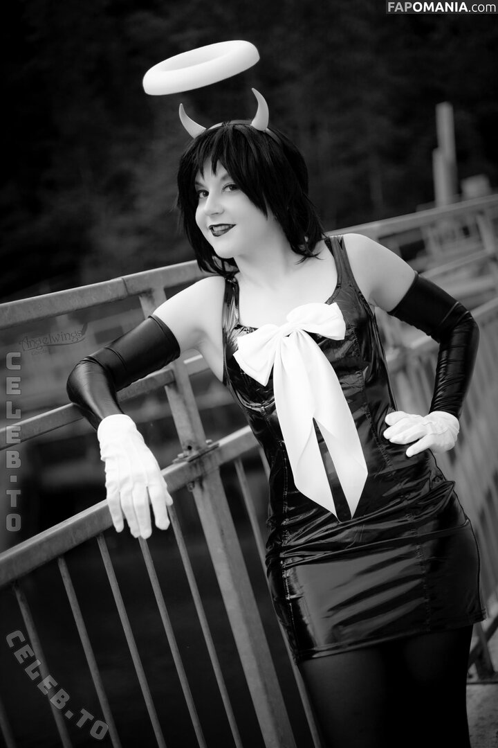 Angelwings_Cos Nud OnlyFans  Fotografie scursă #7