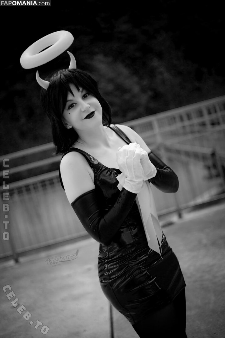 Angelwings_Cos Nud OnlyFans  Fotografie scursă #18
