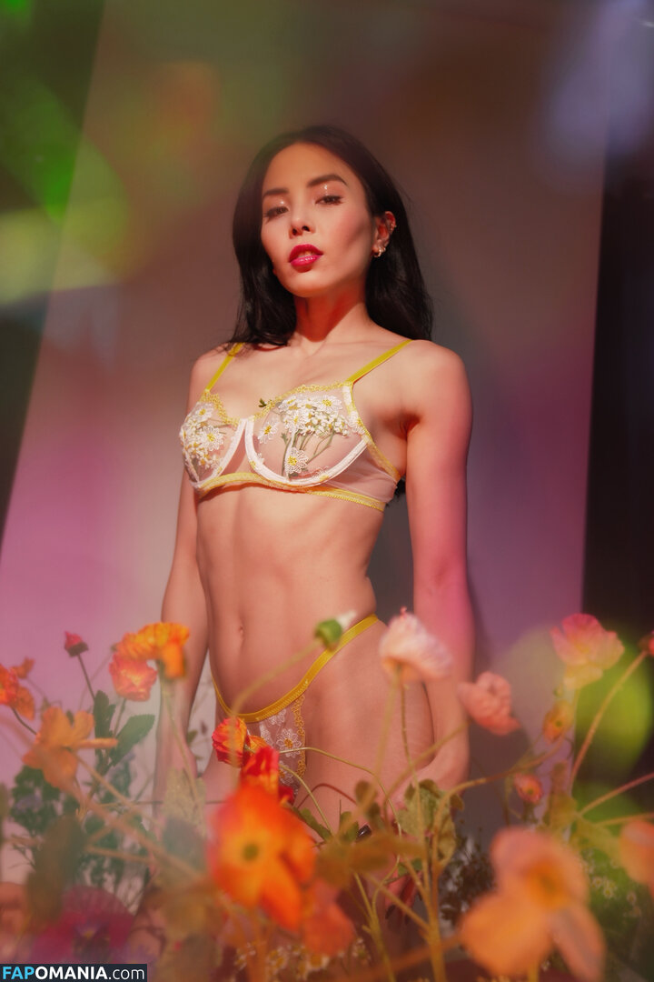 Anna Akana / AnnaAkana / wonderlandstudios Nud OnlyFans  Fotografie scursă #506