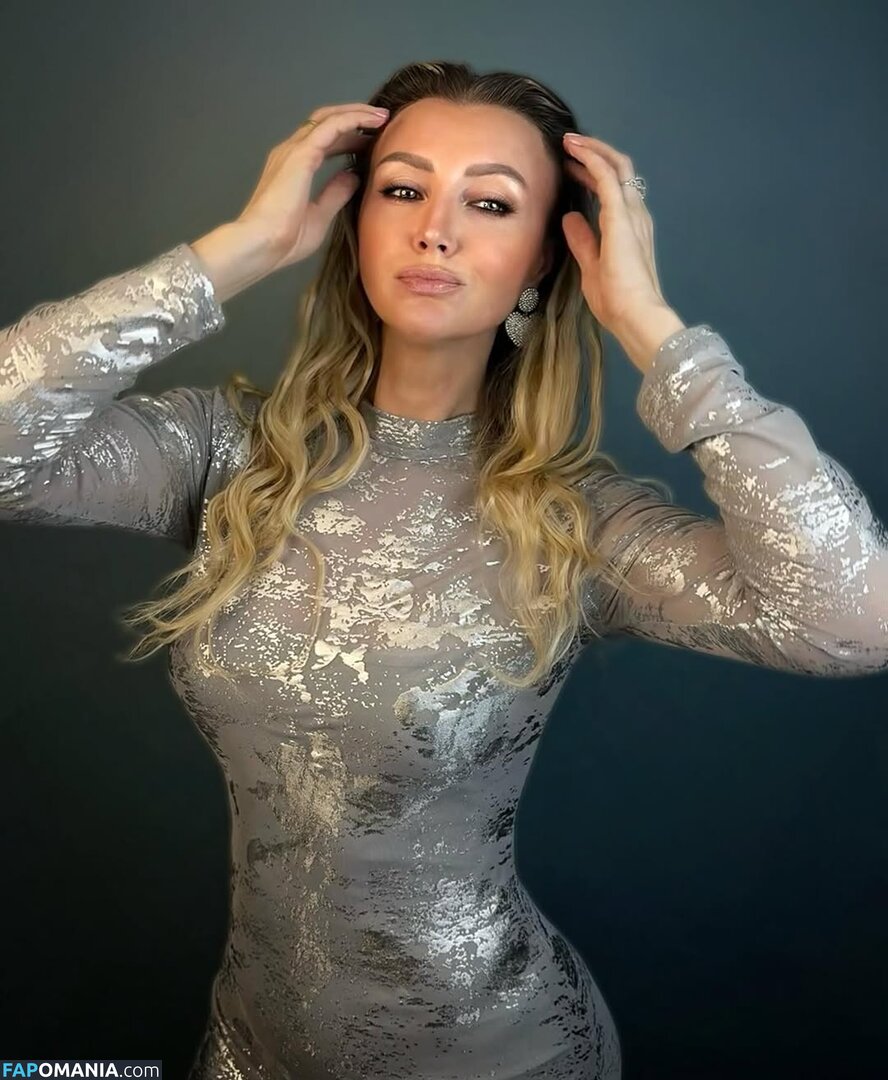 Anna Policarpova / aniuta_777 Nud OnlyFans  Fotografie scursă #2