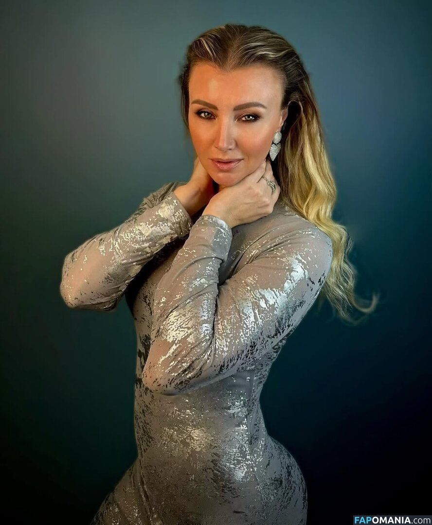 Anna Policarpova / aniuta_777 Nud OnlyFans  Fotografie scursă #4