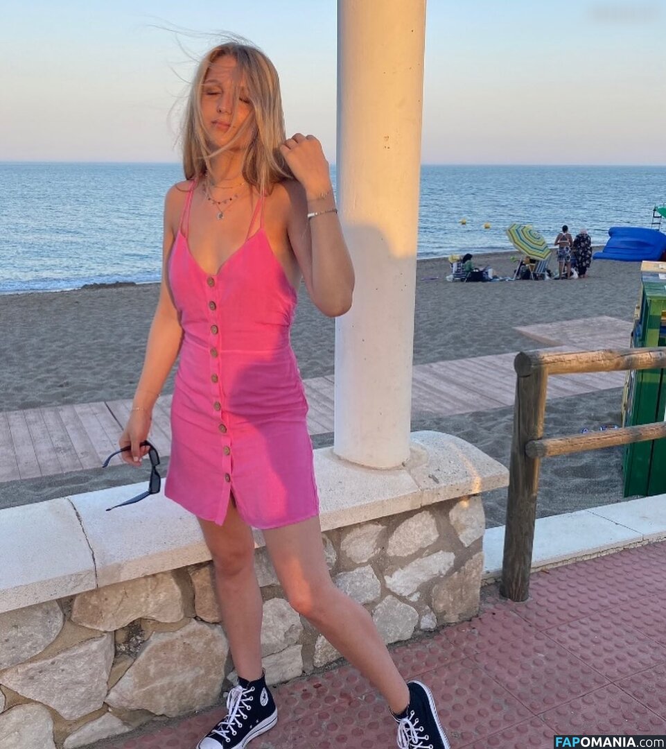Annkatrin Waerder (ankiwadr) Nud OnlyFans  Fotografie scursă #9