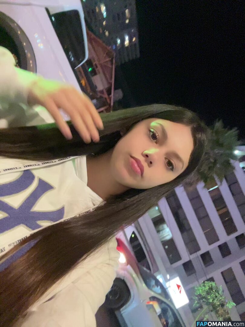 antoniia.blessed / https: Nud OnlyFans  Fotografie scursă #6