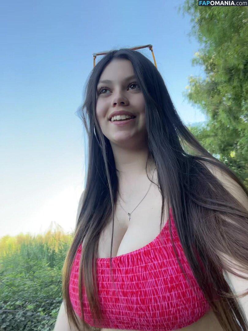 antoniia.blessed / https: Nud OnlyFans  Fotografie scursă #12