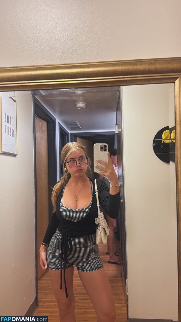 Ariana White / arianaawhite Nud OnlyFans  Fotografie scursă #16