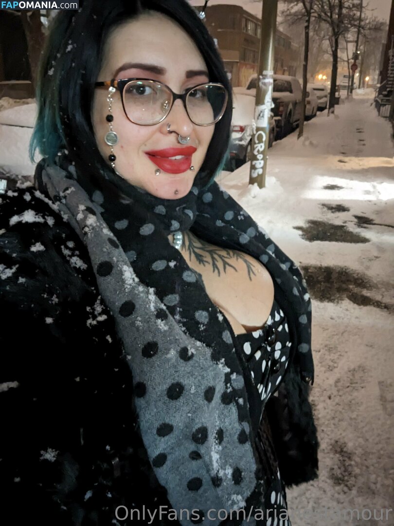 Ariane Saint Amour / ariane_st.amour / arianestamour Nud OnlyFans  Fotografie scursă #13