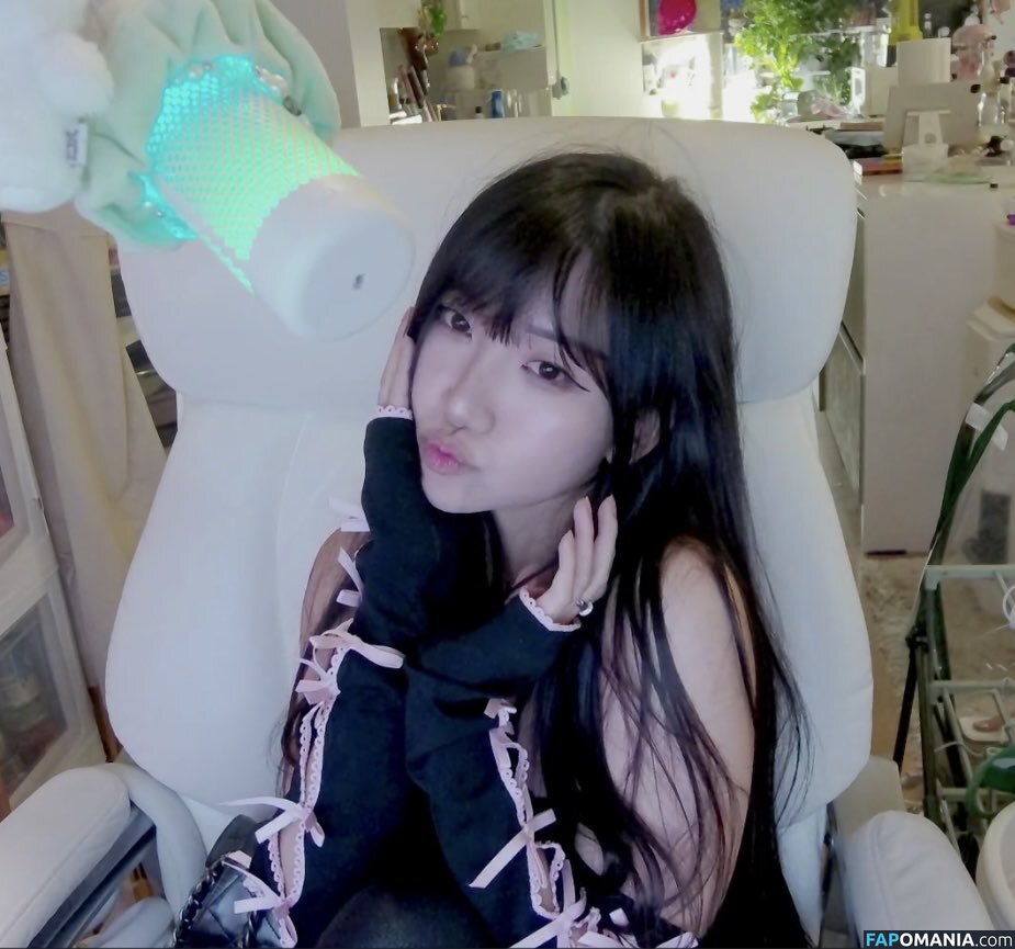 AriaSaki / annoyingaria Nud OnlyFans  Fotografie scursă #955