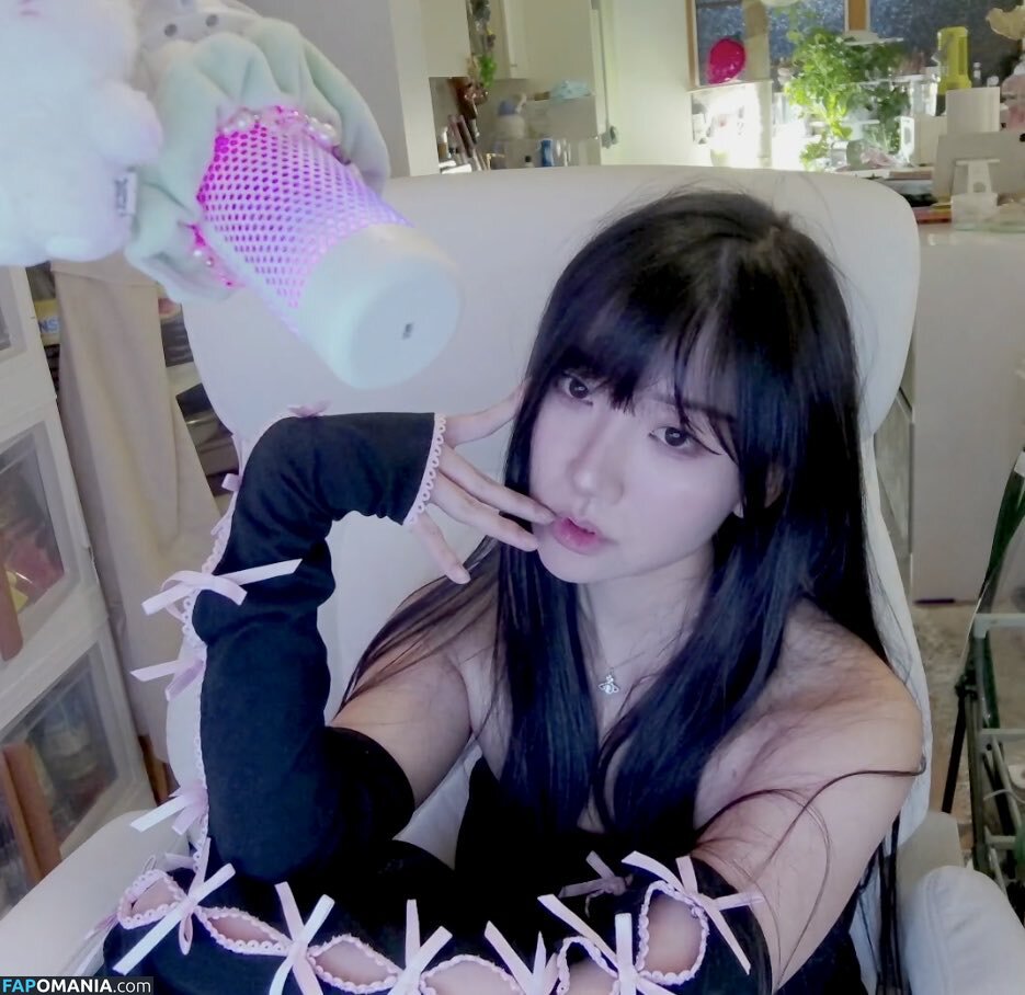 AriaSaki / annoyingaria Nud OnlyFans  Fotografie scursă #956