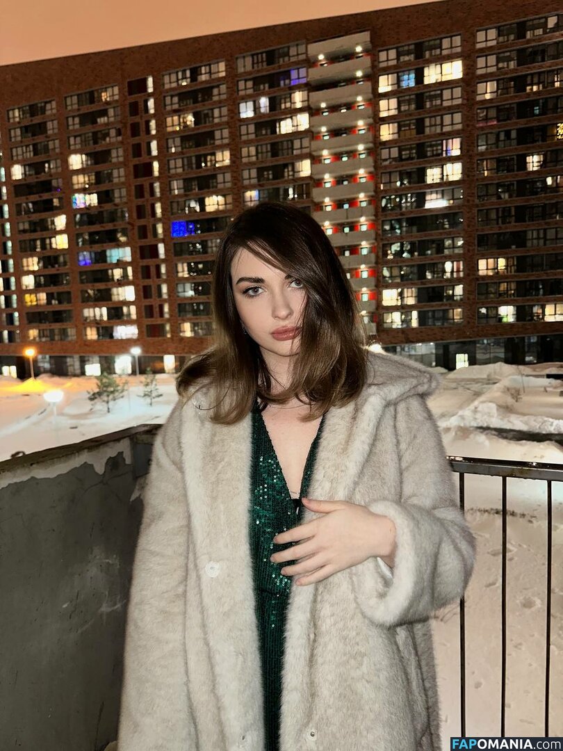 Ahrinyan / Arina Berdnikova / nyasharisha Nud OnlyFans  Fotografie scursă #155