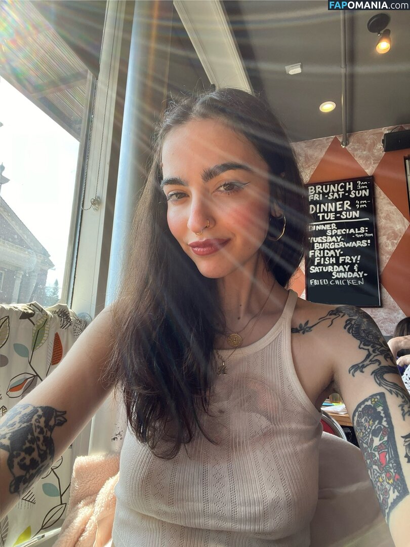 artbitch666 / huhlaynuh Nud OnlyFans  Fotografie scursă #60