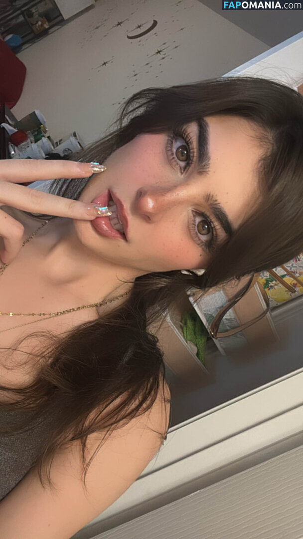  / ARUUU / DeputyARUUU / malachitexd Nud OnlyFans  Fotografie scursă #671