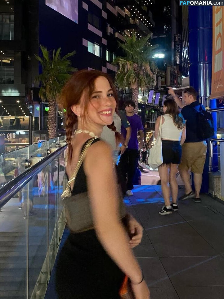 Asia B. Nud OnlyFans  Fotografie scursă #9