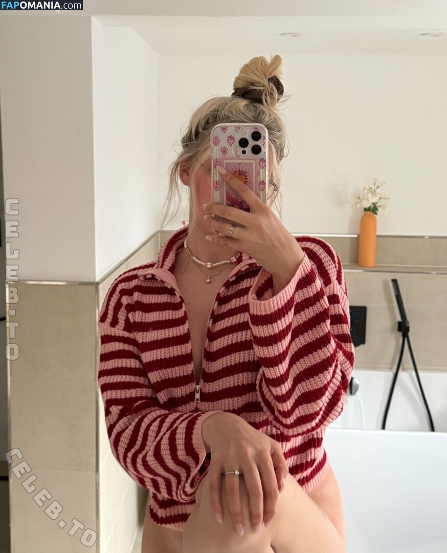 ASMR Janina / ASMRJaninaa / asmrjanina / https: Nud OnlyFans  Fotografie scursă #36
