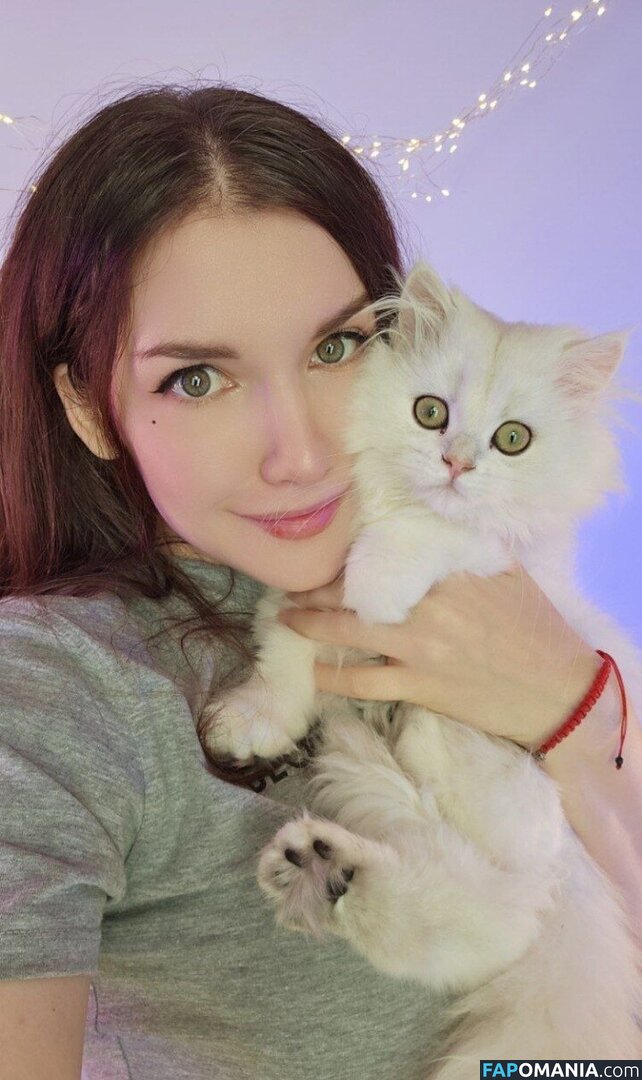 Angelina Lin / KittyKlaw / asmr.kittyklaw Nud OnlyFans  Fotografie scursă #23