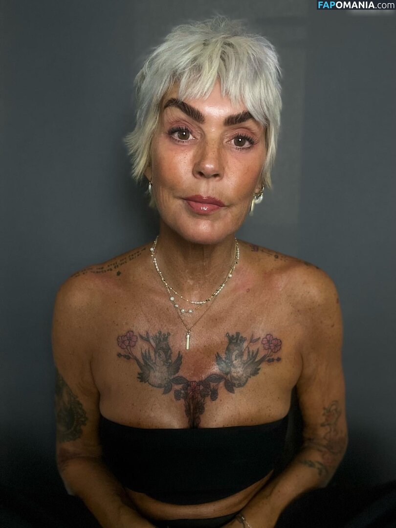 Astrid Zeegen Holt / astridiwantyouinmylife Nud OnlyFans  Fotografie scursă #11