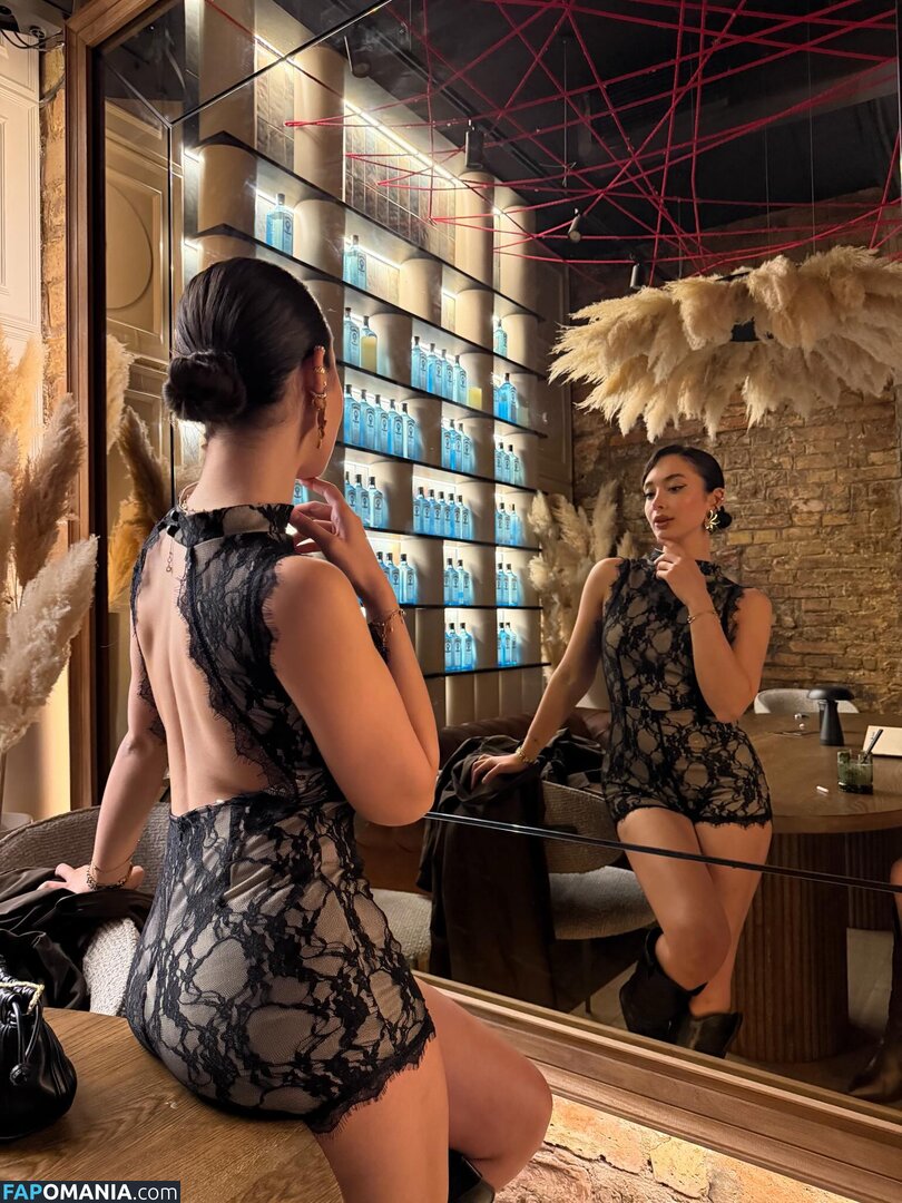 Atavratmiyav / Merve Cin / atavrattmiiyav Nud OnlyFans  Fotografie scursă #1