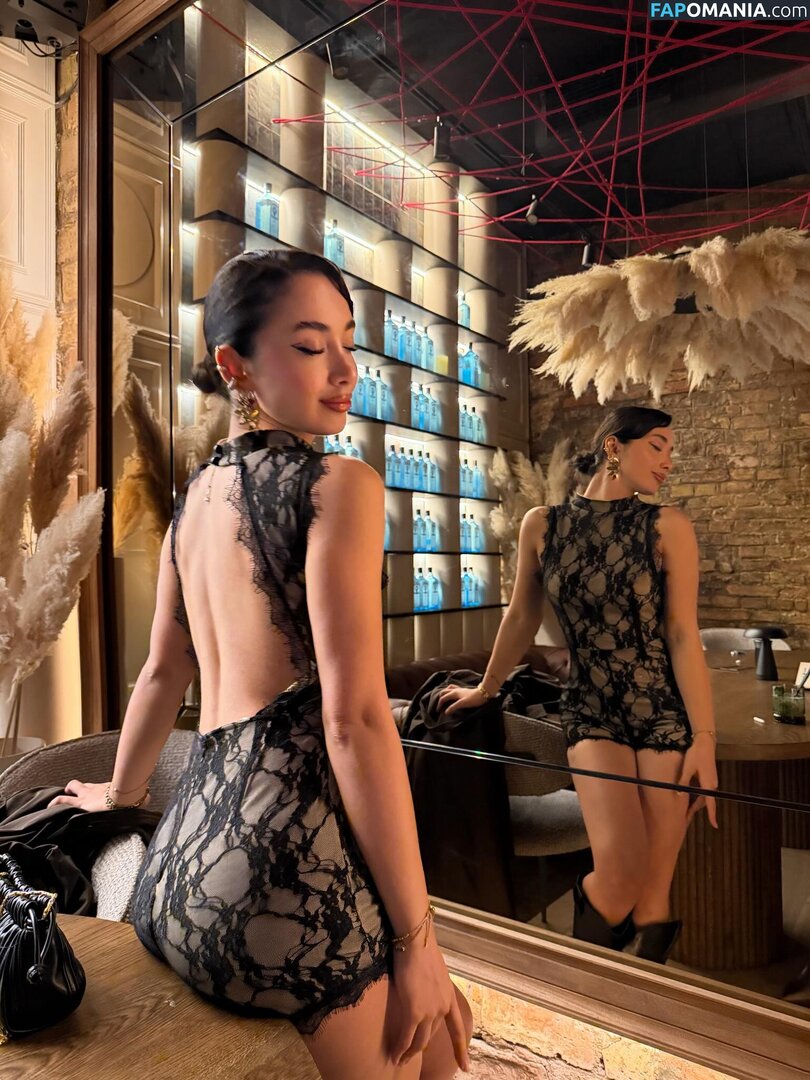 Atavratmiyav / Merve Cin / atavrattmiiyav Nud OnlyFans  Fotografie scursă #4