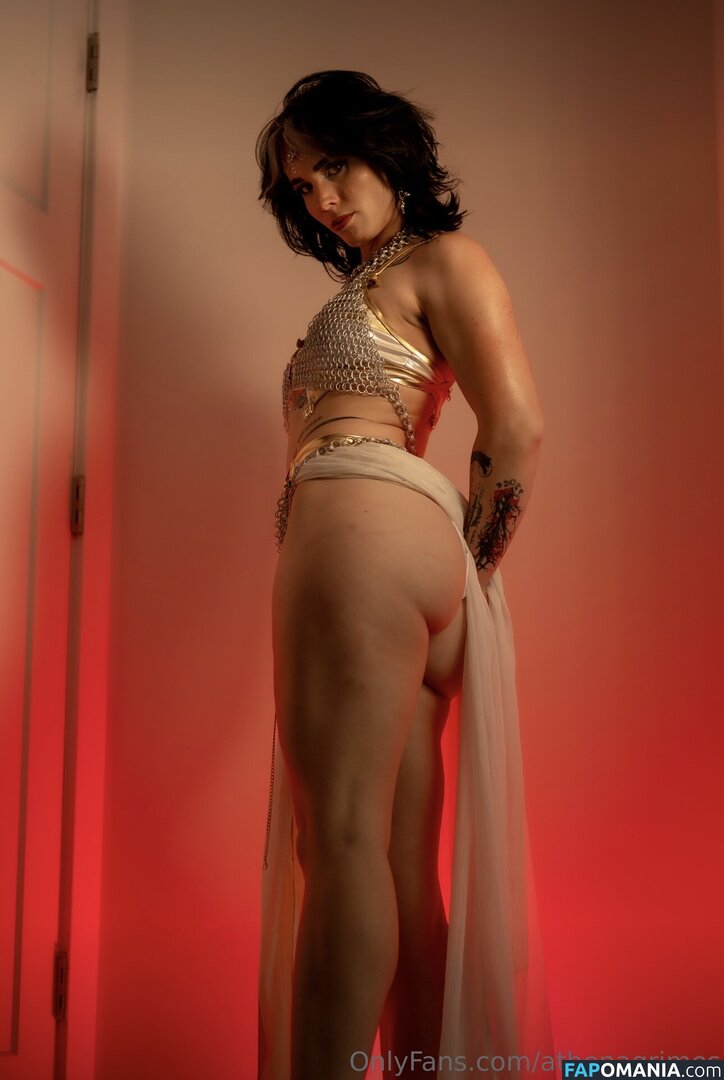 Athena Grimes / athena.cos / pinkemilki Nud OnlyFans  Fotografie scursă #17