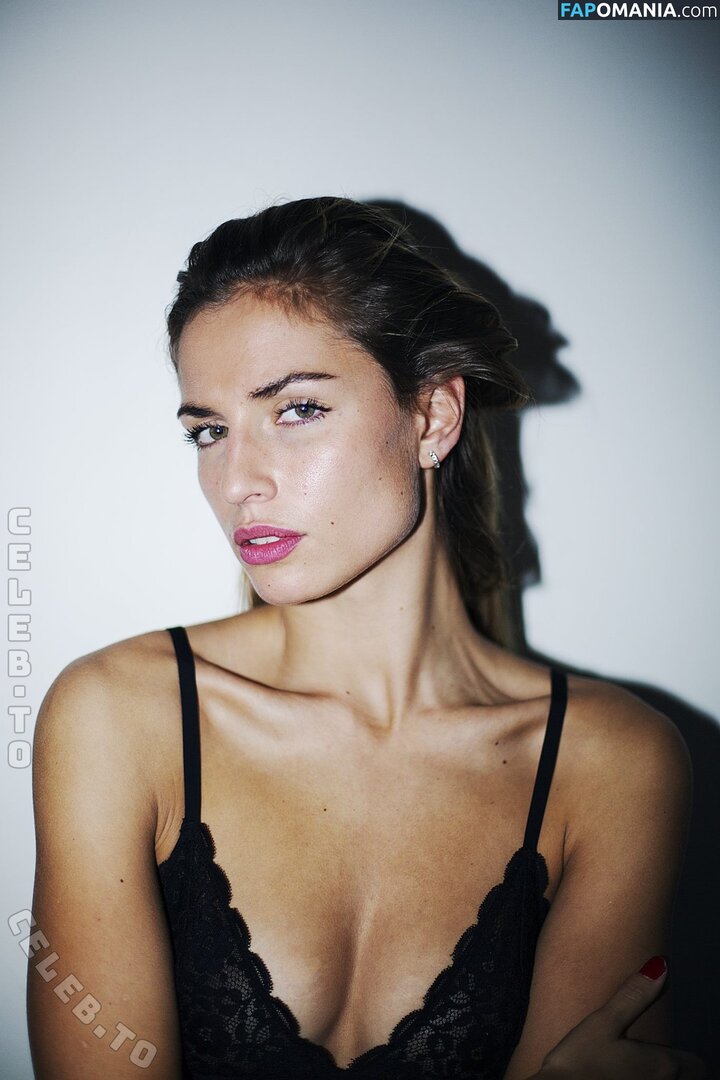 Aude-Jane Deville / audejanedeville / audejanedvll Nud OnlyFans  Fotografie scursă #6