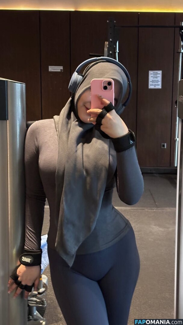 Aureliakh Nud OnlyFans  Fotografie scursă #2