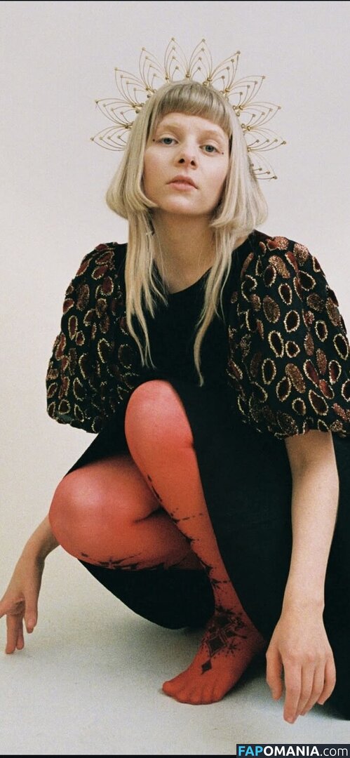 Aurora Aksnes / auroramusic / singer Nud OnlyFans  Fotografie scursă #232