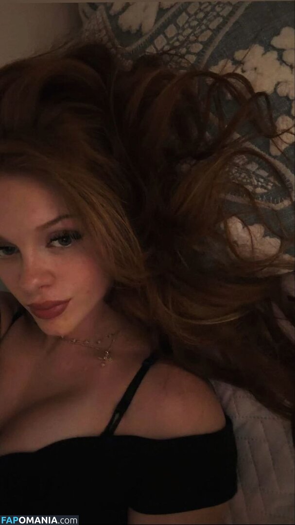 Aurorafoxxxx / scarlettaaurora / ursweetscar / yoursweetaurora Nud OnlyFans  Fotografie scursă #7