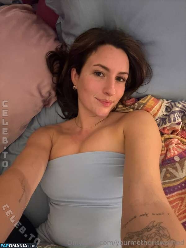 Ava Dank / avadank / https: / yourmotherisworried Nud OnlyFans  Fotografie scursă #6