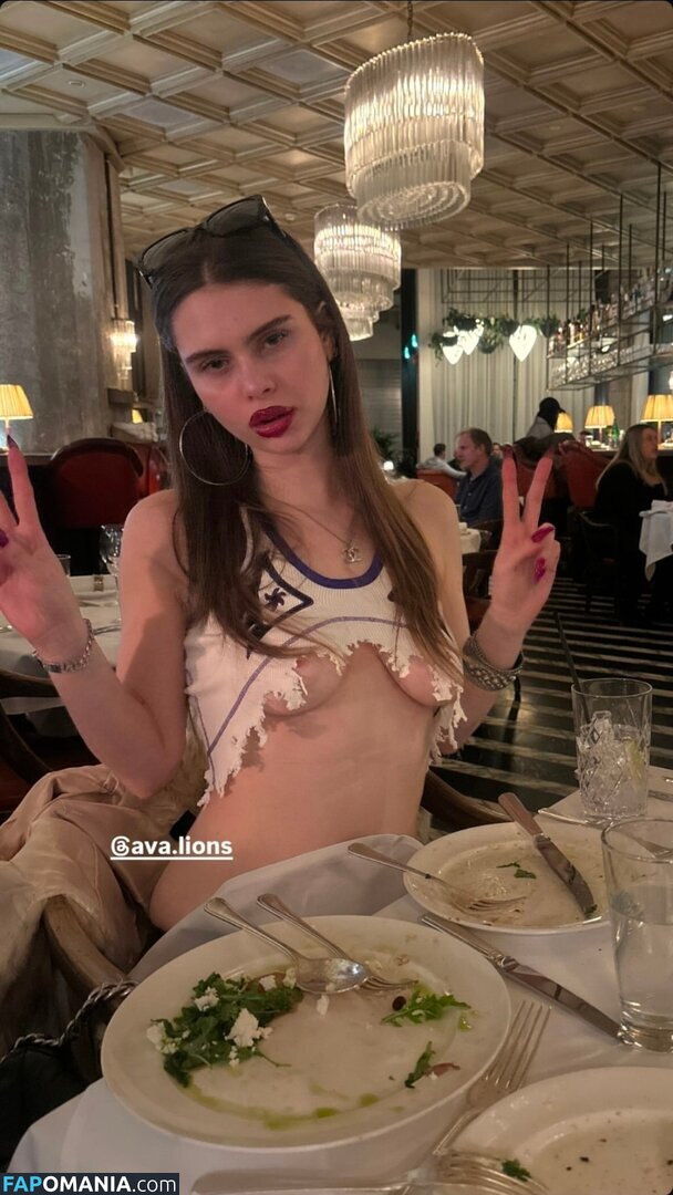 ava.lions / manictrapqueen Nud OnlyFans  Fotografie scursă #1