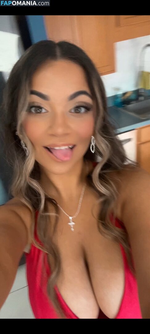 Ava.schillaci / avaschillaci Nud OnlyFans  Fotografie scursă #11