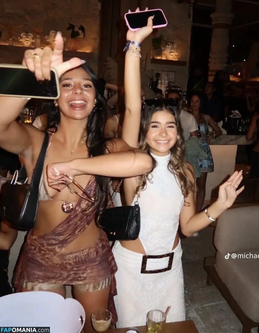 avaasanto / lifes.a.party.sorry.mom Nud OnlyFans  Fotografie scursă #7