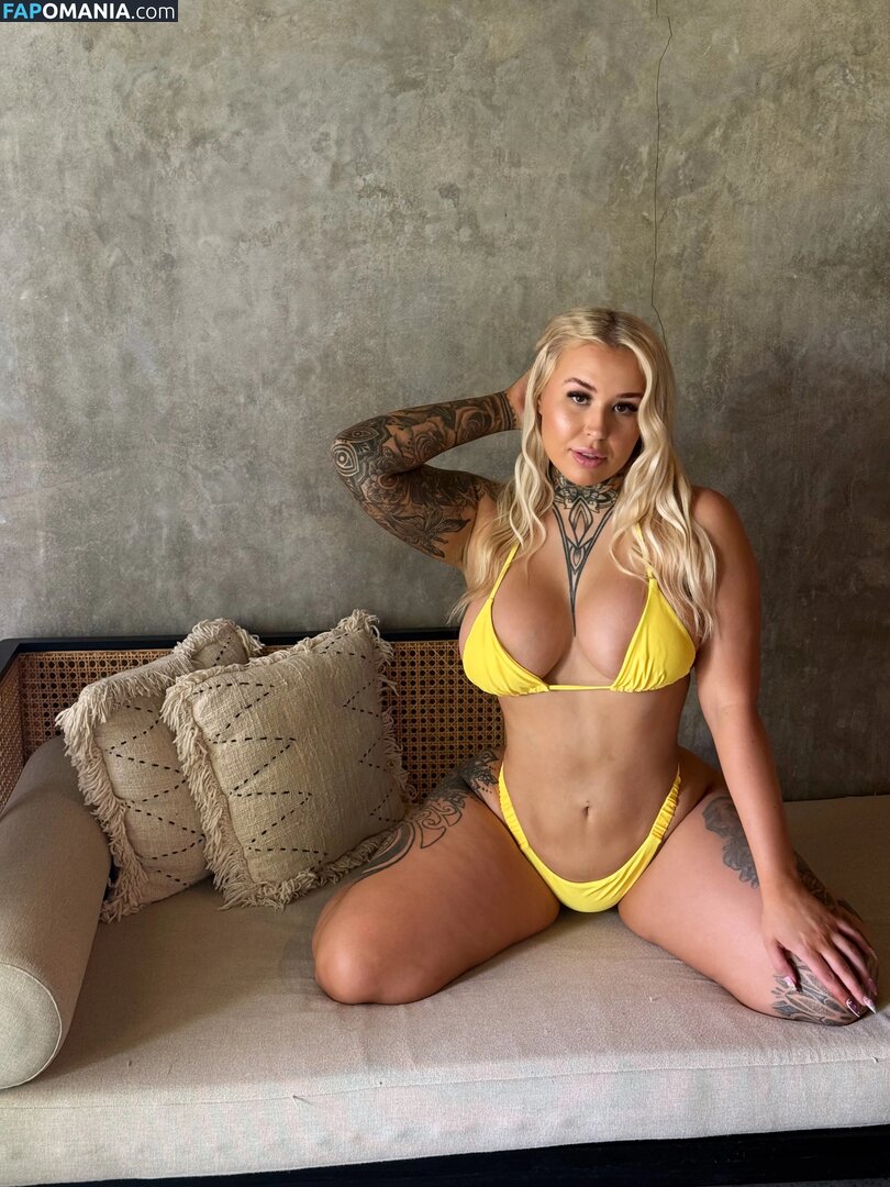 Avakristel Nud OnlyFans  Fotografie scursă #3