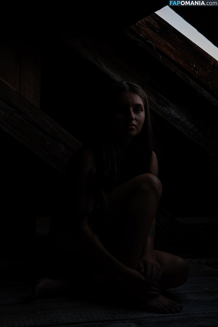 Avrelia Amaris / avreliee Nud OnlyFans  Fotografie scursă #32