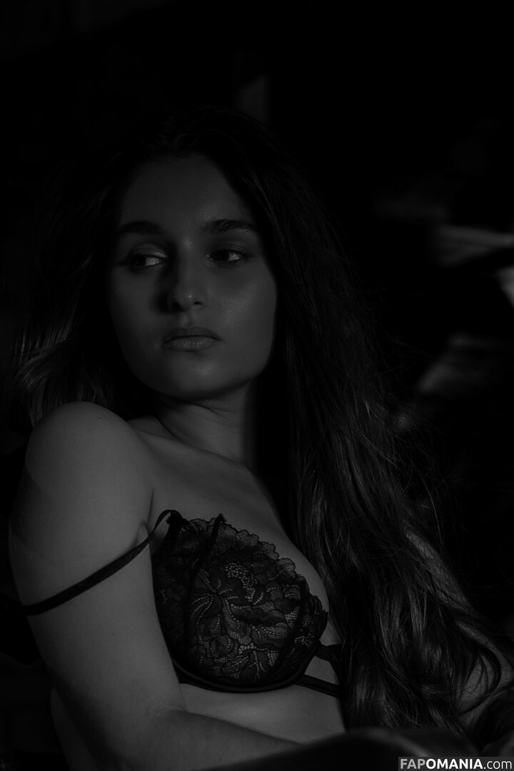 Avrelia Amaris / avreliee Nud OnlyFans  Fotografie scursă #33