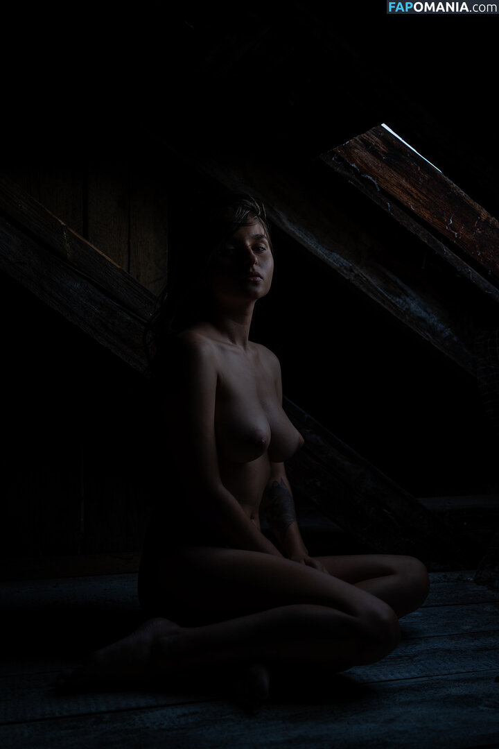 Avrelia Amaris / avreliee Nud OnlyFans  Fotografie scursă #34