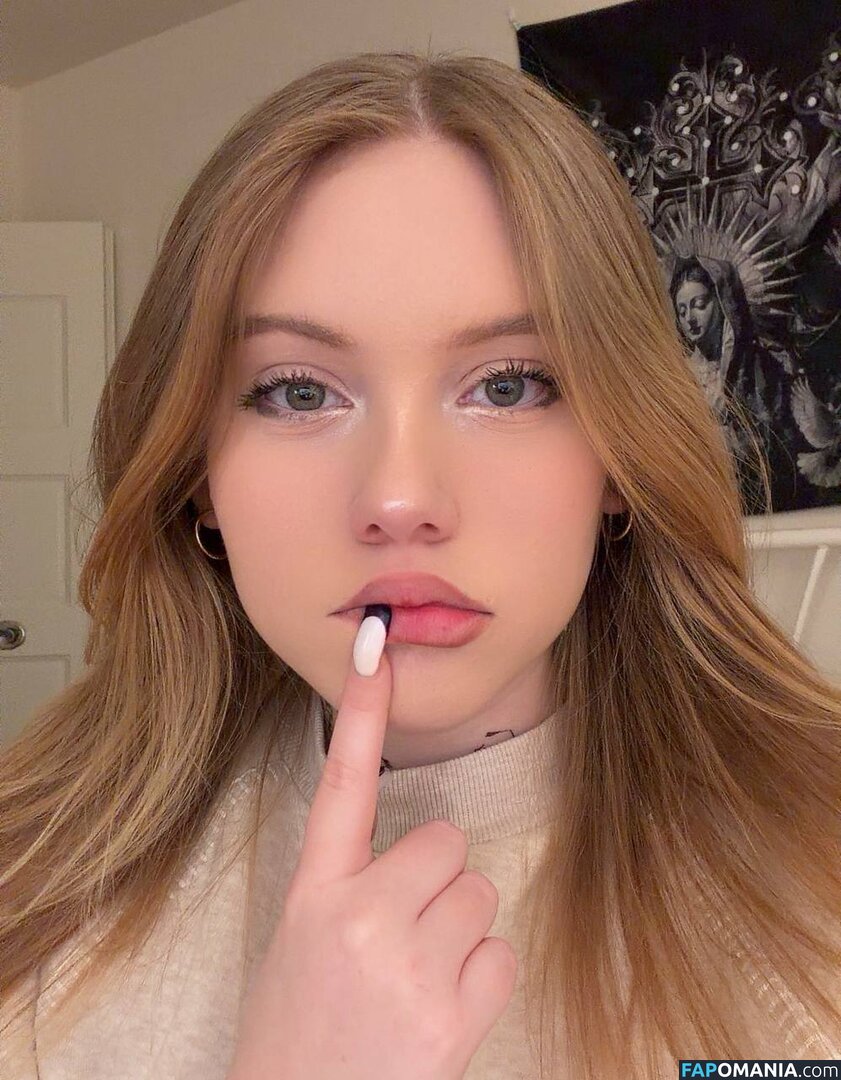 Avrrorkar / kira Avrrorka / kirakryl07 Nud OnlyFans  Fotografie scursă #2