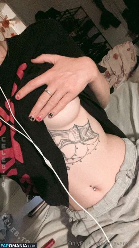 AwesomeTeaCat / lunavampire / rawritsluna Nud OnlyFans  Fotografie scursă #14