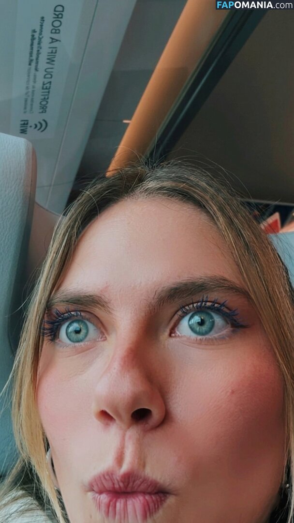 Axelle Maga / axelle.maga Nud OnlyFans  Fotografie scursă #6