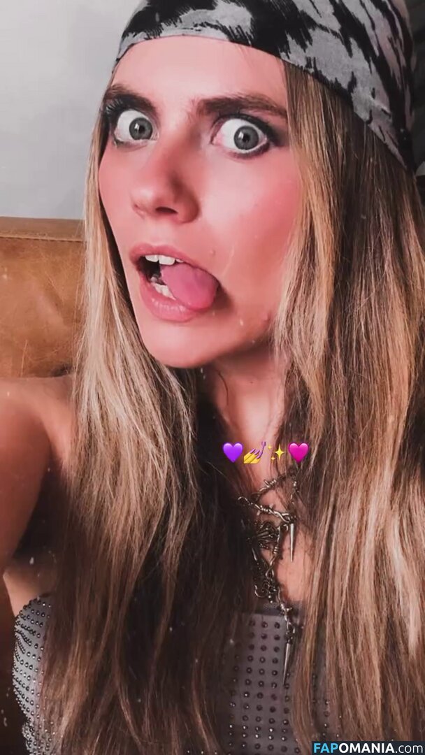 Axelle Maga / axelle.maga Nud OnlyFans  Fotografie scursă #13