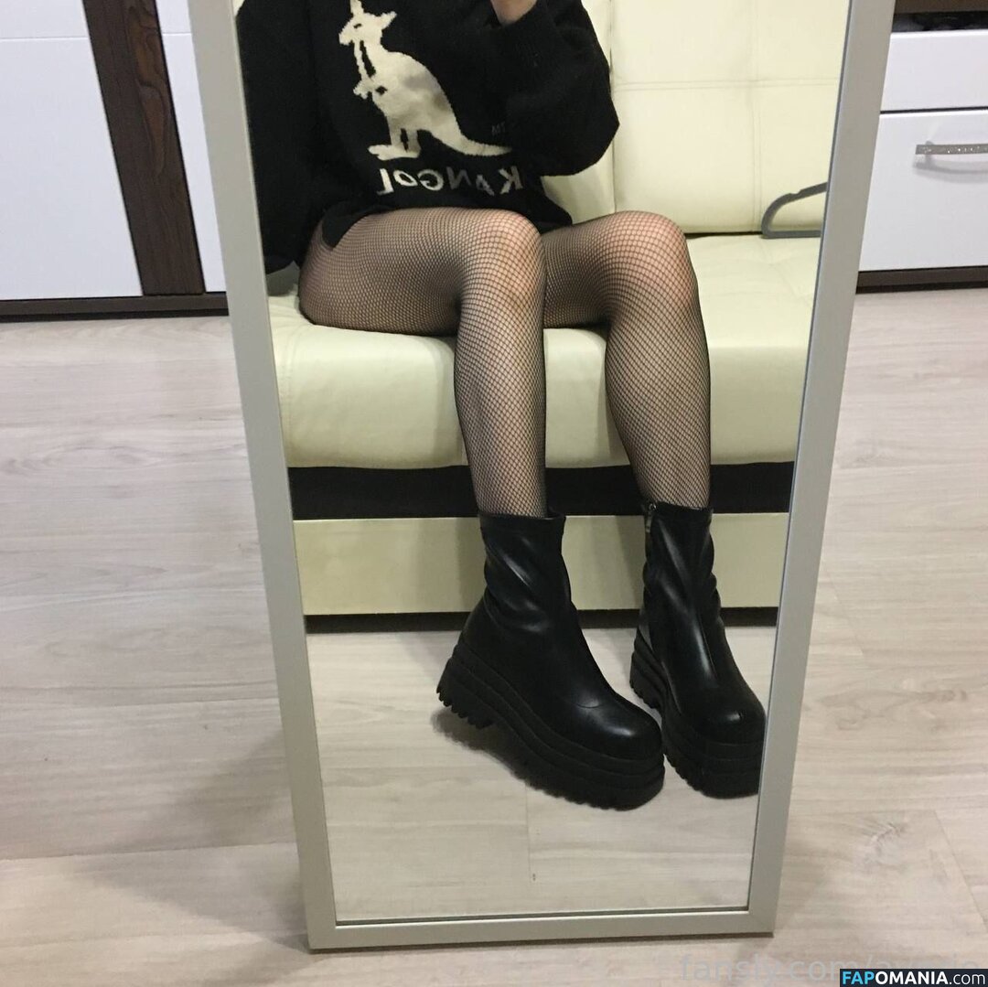 Ayerie / aerie / aerie_rei Nud OnlyFans  Fotografie scursă #5