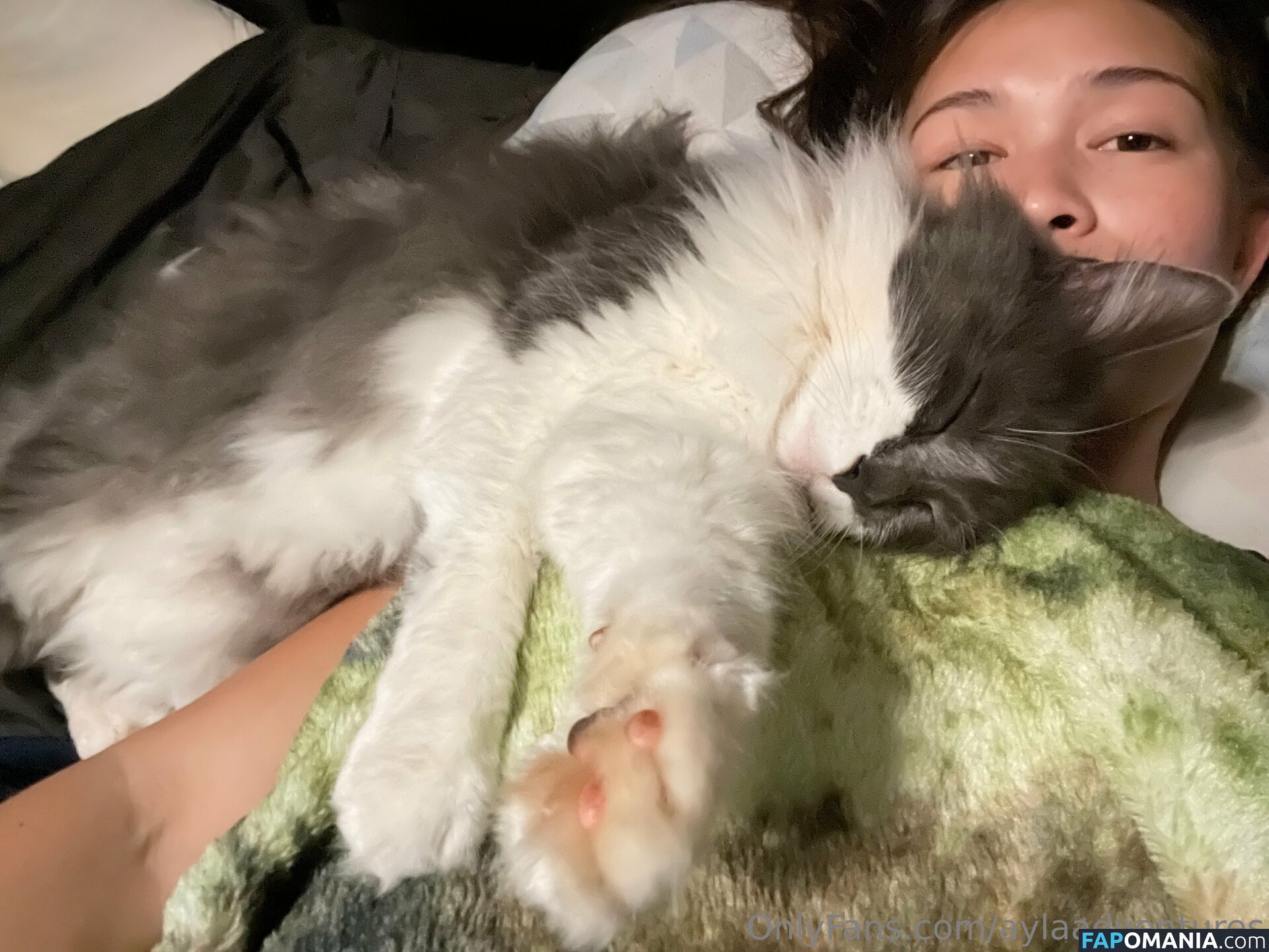 aylaadventures / aylaadventuress Nud OnlyFans  Fotografie scursă #16