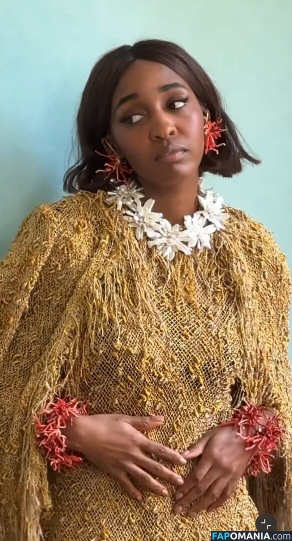 Ayo Edebiri / ayoedebiri Nud OnlyFans  Fotografie scursă #15