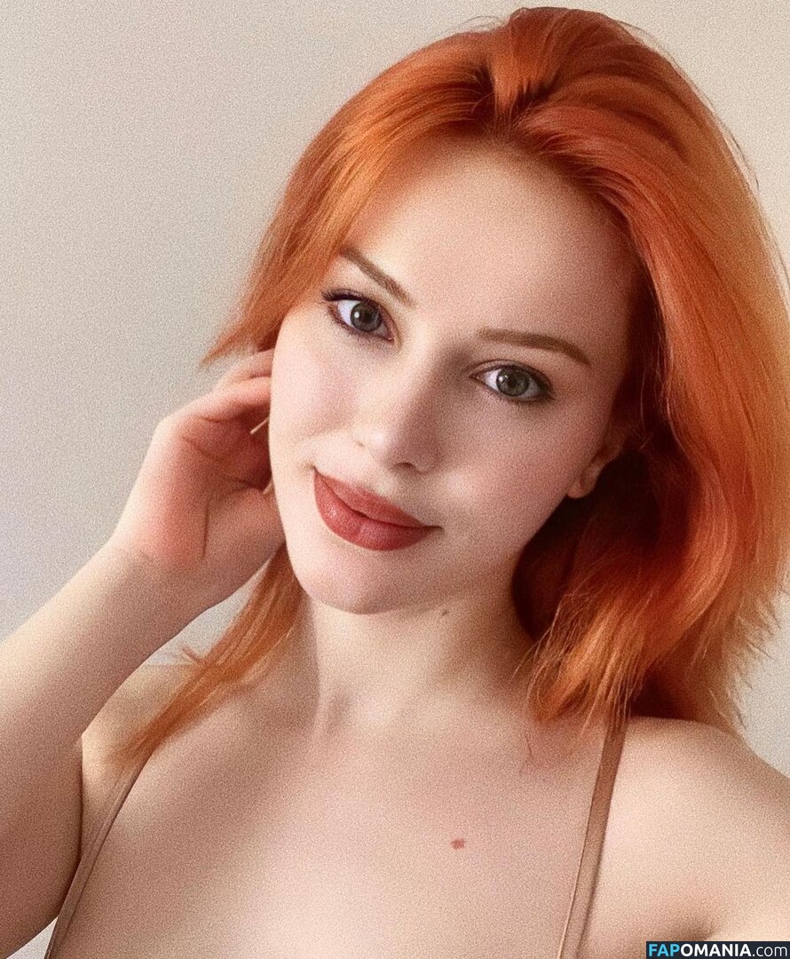 Aysennyuksel / moonbae.8 Nud OnlyFans  Fotografie scursă #3
