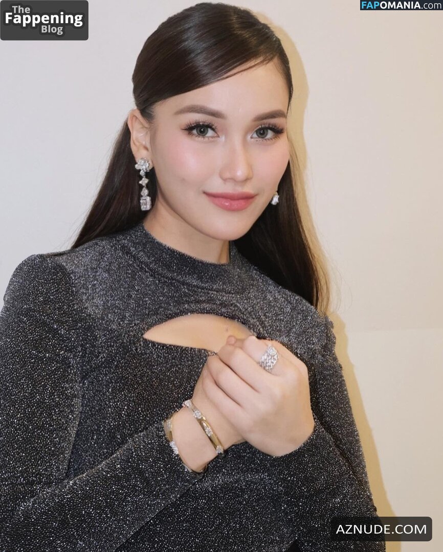 Ayu Tingting Nud OnlyFans  Fotografie scursă #2