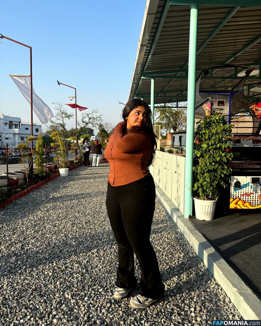 ayushi bhardwaj / ayushi_bhardwajj Nud OnlyFans  Fotografie scursă #5