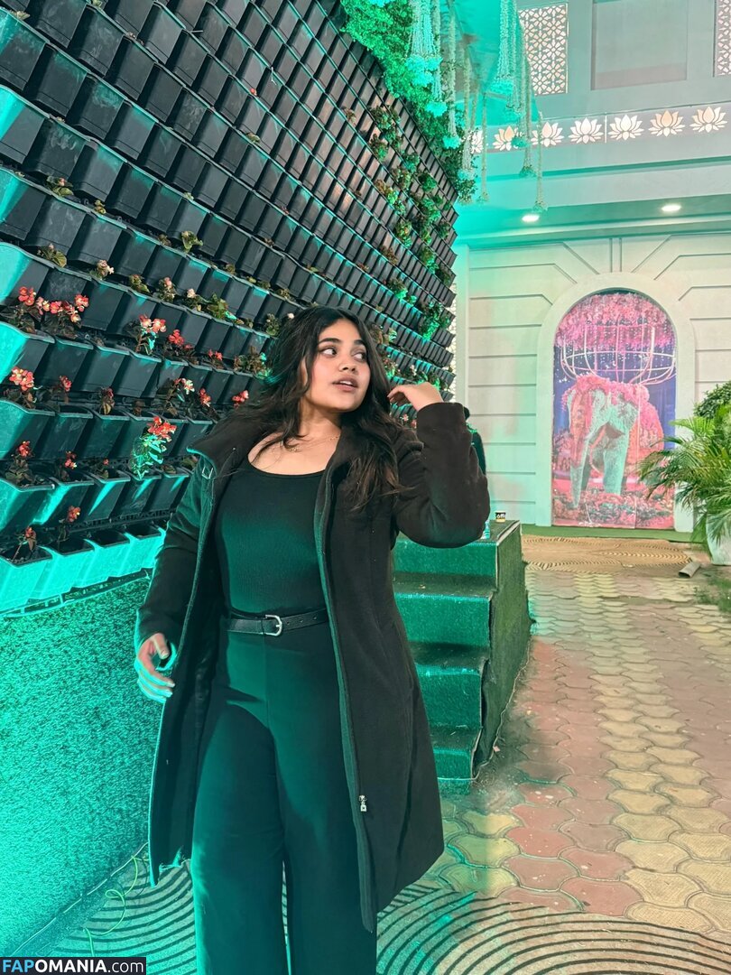 ayushi bhardwaj / ayushi_bhardwajj Nud OnlyFans  Fotografie scursă #7