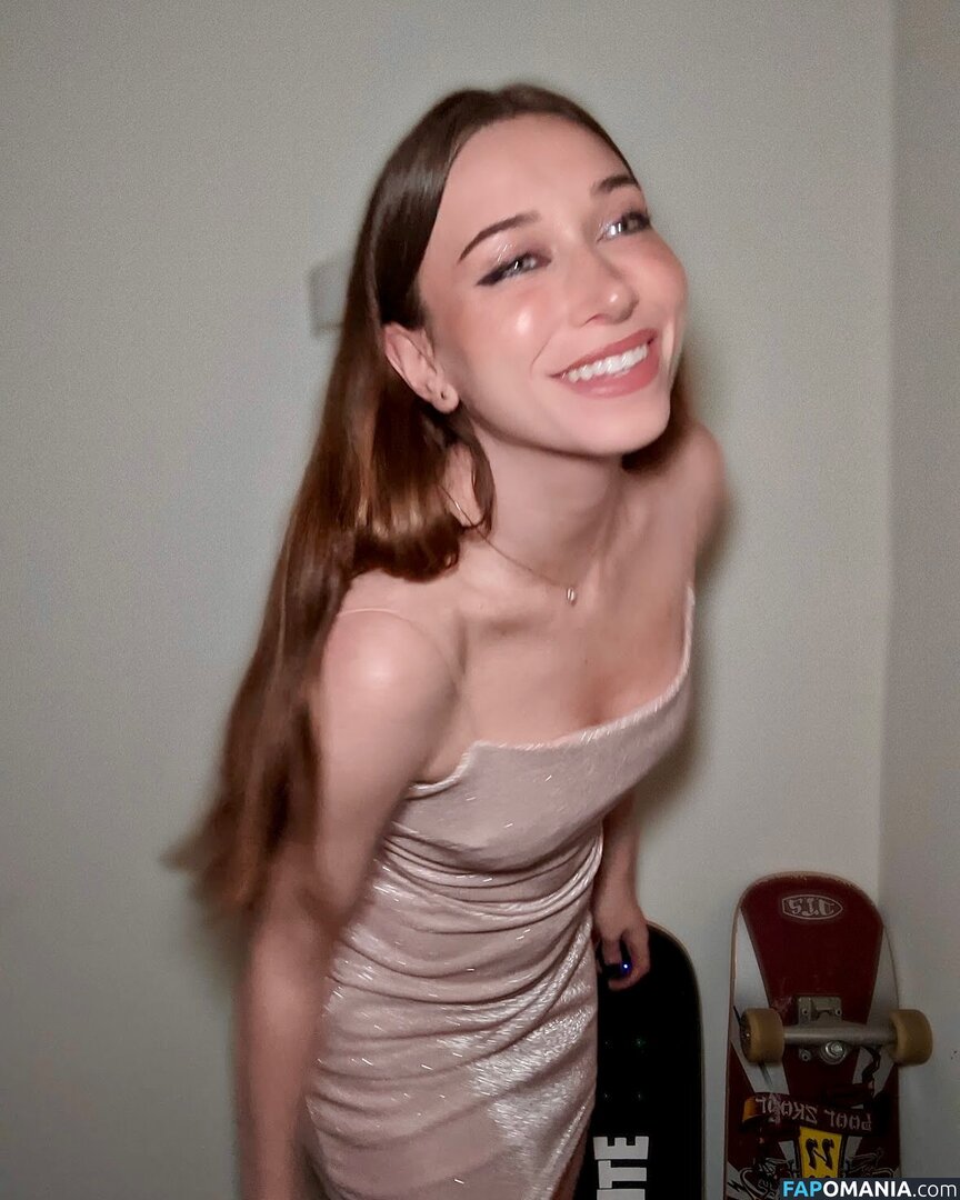 Ayytrae / angelicatrae / omgcosplay Nud OnlyFans  Fotografie scursă #102