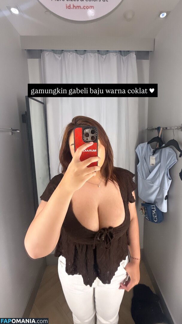azizasaraa / https: / retirementofyu Nud OnlyFans  Fotografie scursă #2