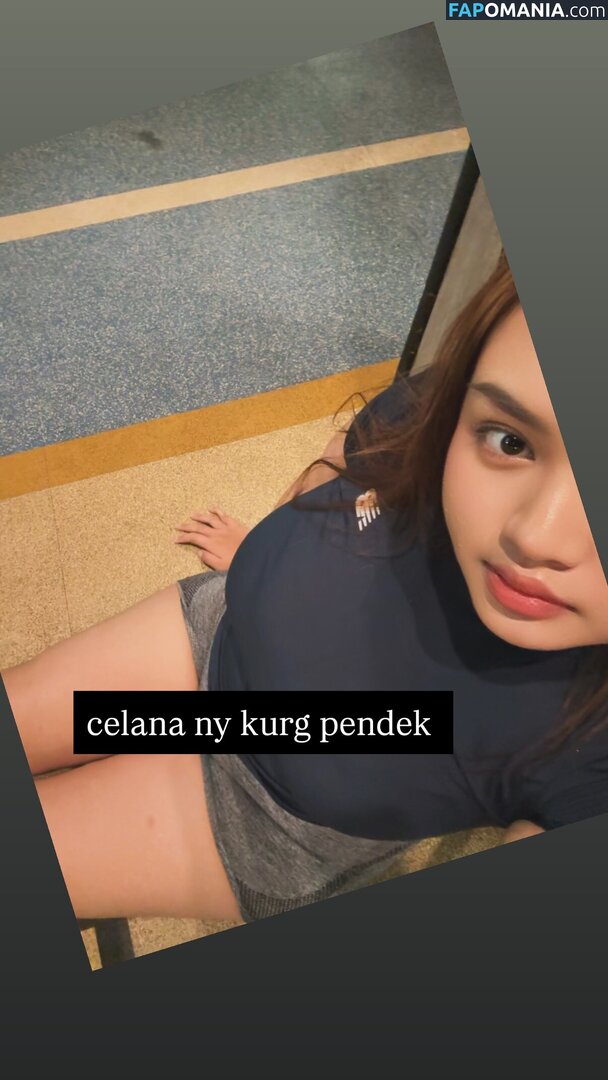 azizasaraa / https: / retirementofyu Nud OnlyFans  Fotografie scursă #5