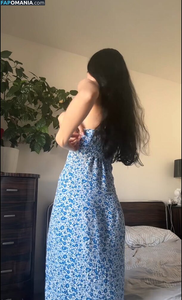 B_u_l_o_c_h_k_a / bulochkatyt Nud OnlyFans  Fotografie scursă #1123